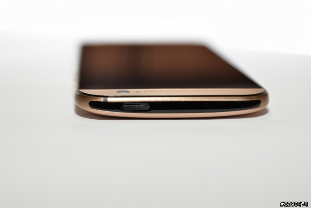 【開箱】hTC One ( M8 )  玫瑰金 Rose Gold