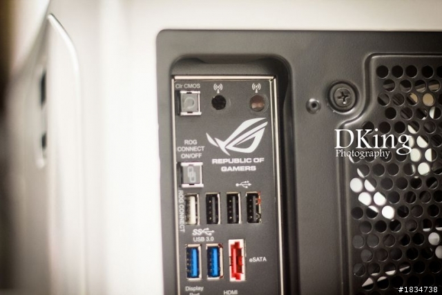 【圖多慎入】水冷＆機殼分享  Corsair 600T & Larkooler SKYWATER 330