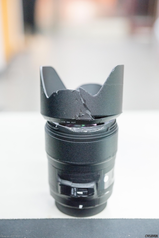 SIMGA 35MM F1.8 到手第四天送修了