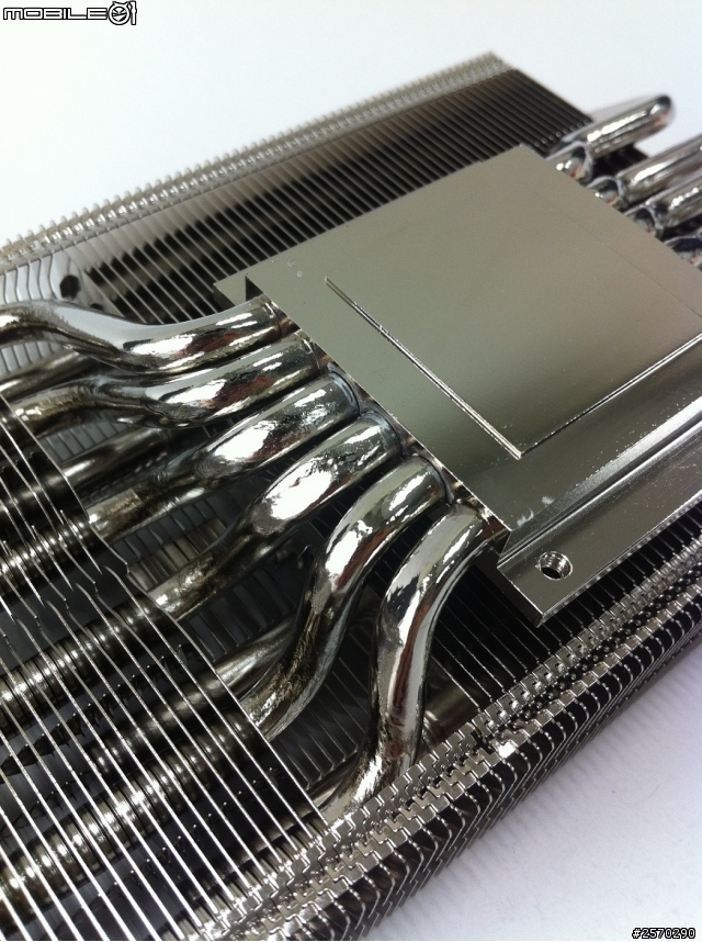 RAIJINTEK 宗暘 MORPHEUS 雷魔飛 巨獸顯卡散熱器 開箱!