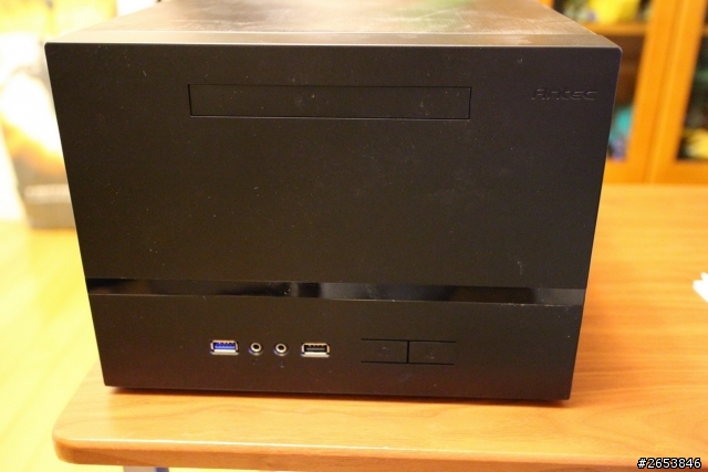 [開箱] Antec 大容量簡約風 ITX 機殼 ISK600
