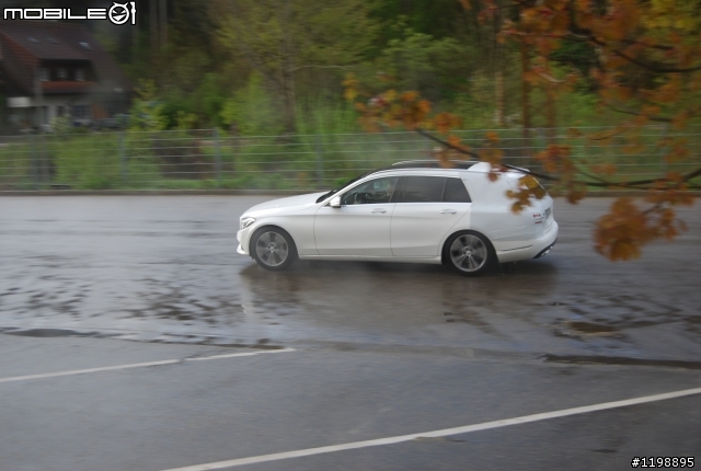 (偽裝車)德國捕捉  疑似Mercedes-Benz C-Class  Estate