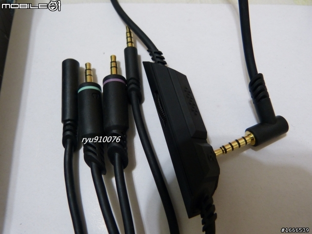 [開箱]ASTRO A30輕巧的優質耳麥