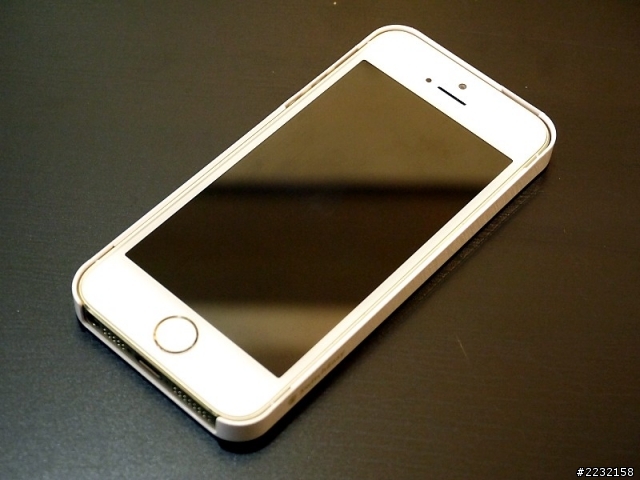 【好康開箱】iPhone 5s 悠久的品牌 SwitchEasy NUDE TONES Colors 保護殼 分享