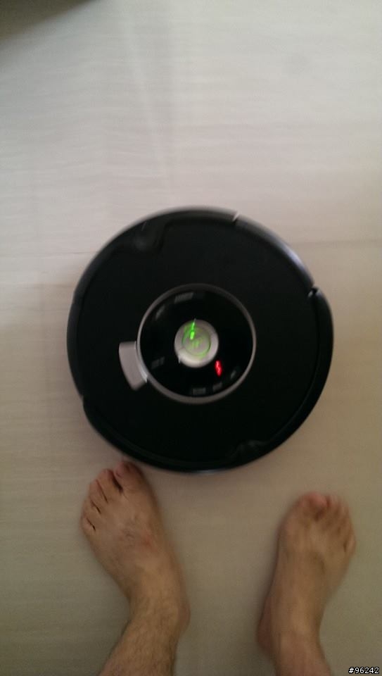 iRobot Roomba 的外掛模組 ROWALL 開箱測試
