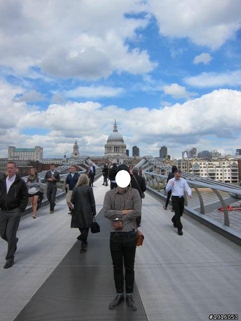 淘寶手工牛皮側背包