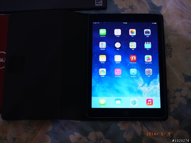 平心而論,iPad Air喇叭音質不太好~已入手iPad Air黑64G~各位覺得黑色好看還是白色好看?