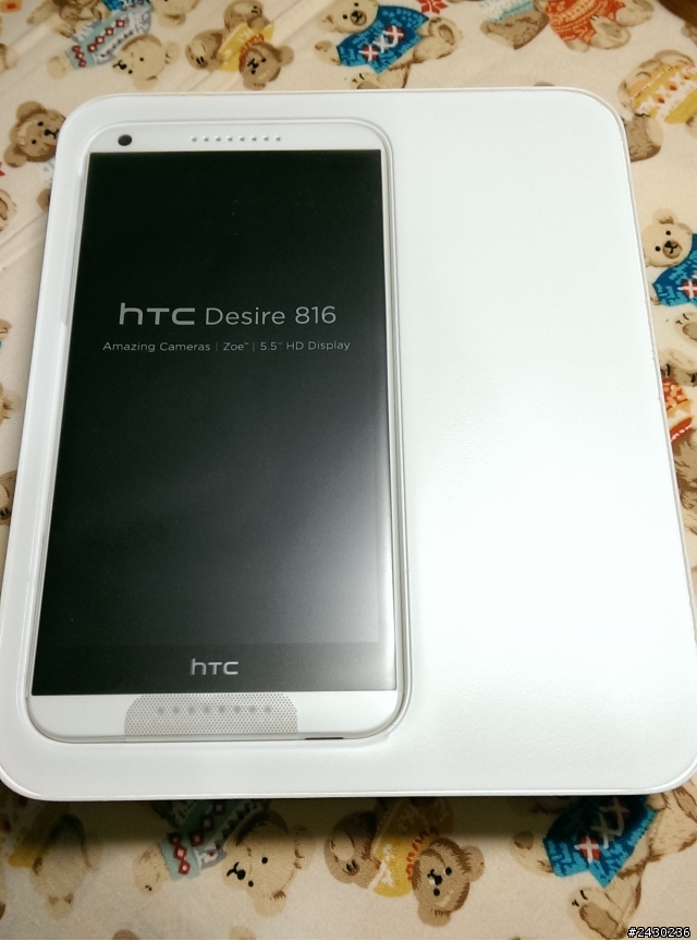 媽媽的DESIRE 816白色終於到手了~~