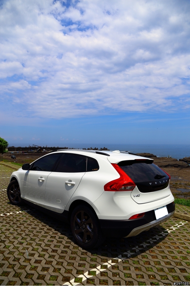 V40 CC開箱