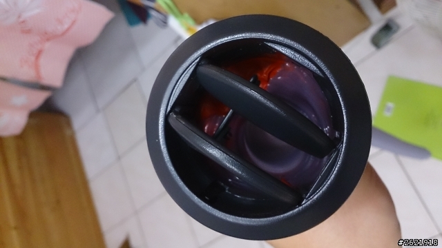 [DIY]LIVINA後座冷氣出風口[圖多]