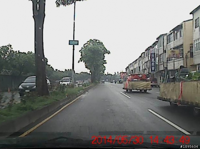 台中市清泉崗前的路上奇蹟