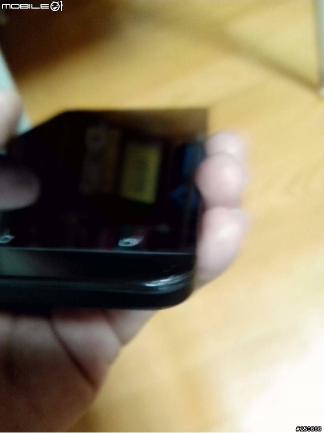 Zenfone 6 摔落六米試驗