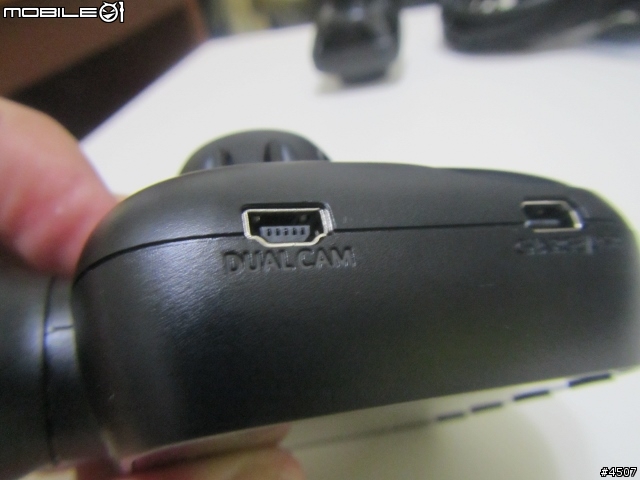 [新機測試]Garmin GDR45D 廣角前後雙鏡頭行車記錄器