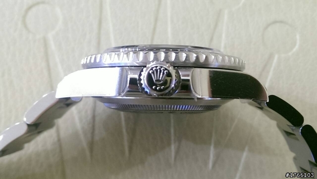 ROLEX 1200米 VS 300米 今晚你要哪一隻