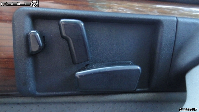 傳奇 Mercedes Benz W126 300SEL [開箱文]