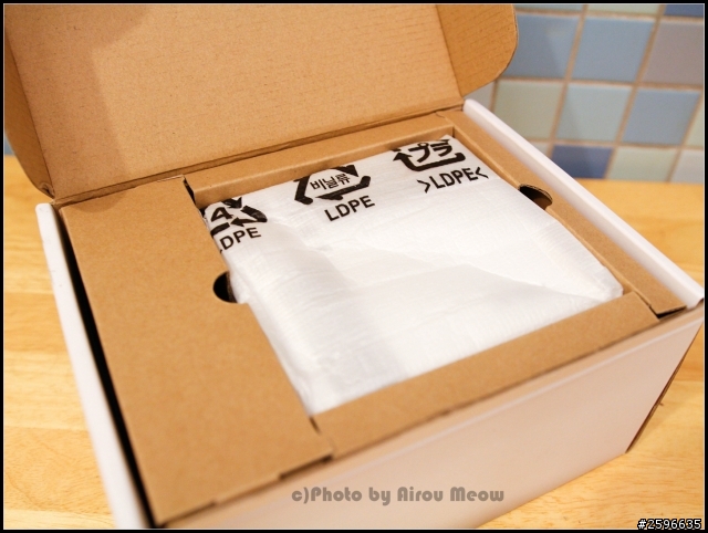 隨身投影不是夢 ASUS P2B內建電源可攜式投影機