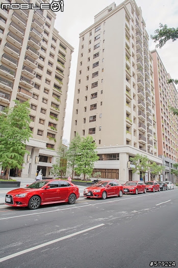 LANCER SPORTBACK 紅色鯊魚幸福禮車隊