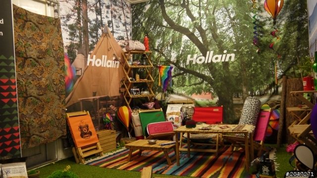 風格露營店,韓國的Hollain