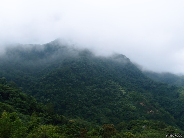 苗栗 仙山靈洞宮