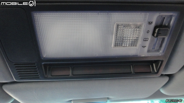 傳奇 Mercedes Benz W126 300SEL [開箱文]