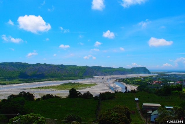 花東慢遊.......................