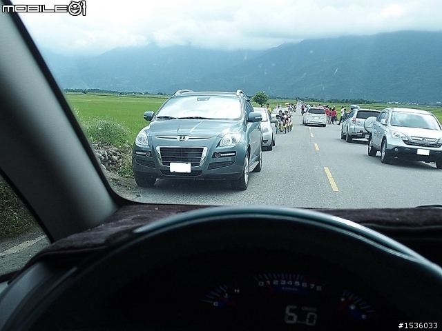 MPV加92無鉛，高雄伯朗大道來回，油耗每公升9.8公里。