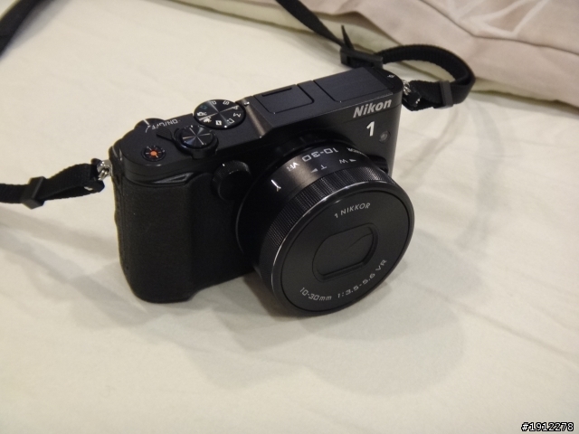 [超簡單開箱] Nikon V3
