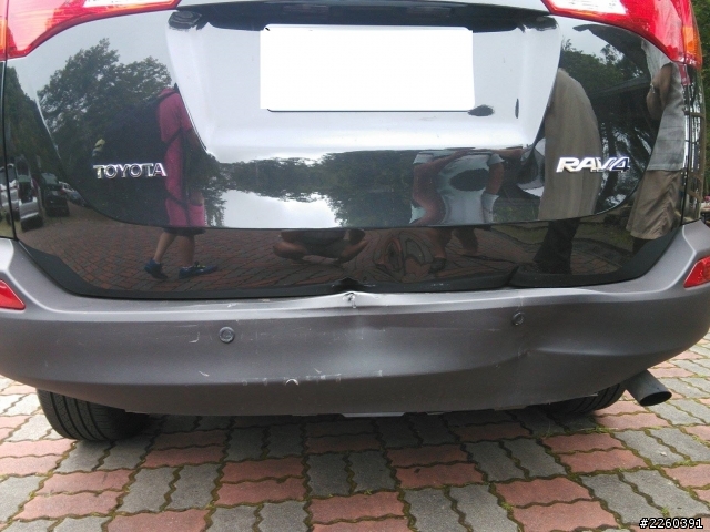 馬自達邱比特3.0 車禍疑問