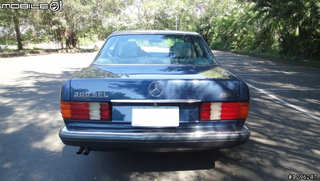 傳奇 Mercedes Benz W126 300SEL [開箱文]