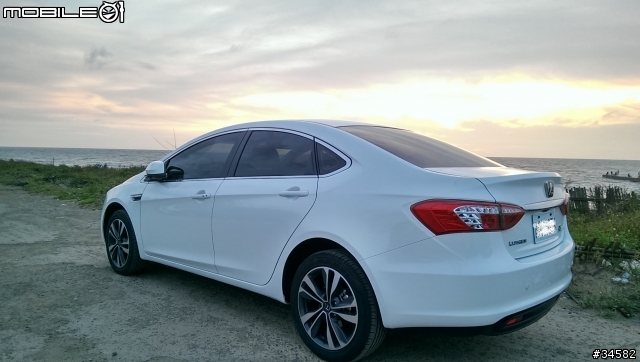 Luxgen S5 Turbo海之聲看海+拍拍照