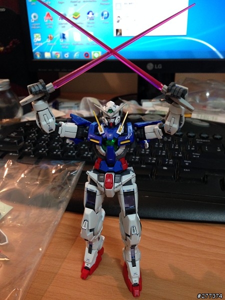 RG Exia & HG GN-ARMS Type-E 圖多