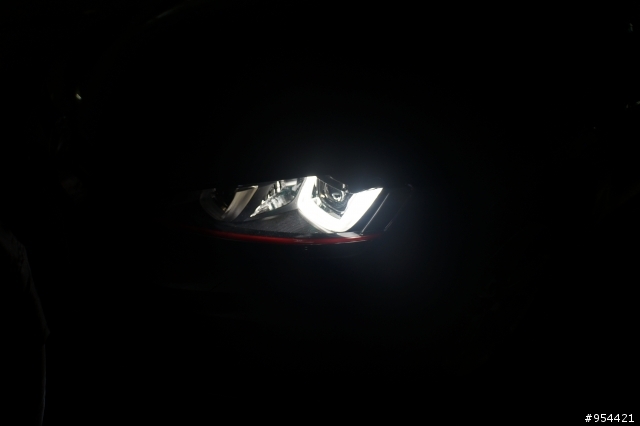[女王熱血通勤車]Golf 7 GTI萊姆灰