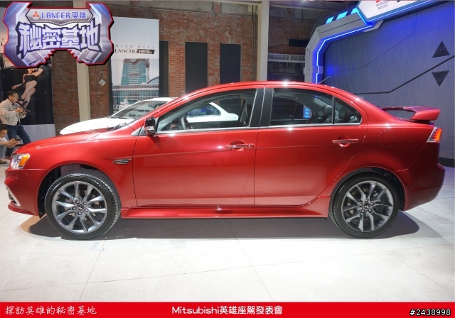 時尚與動感兼具的城市英雄-2014式 Mitsubishi Lancer iO & FORTIS感動發表