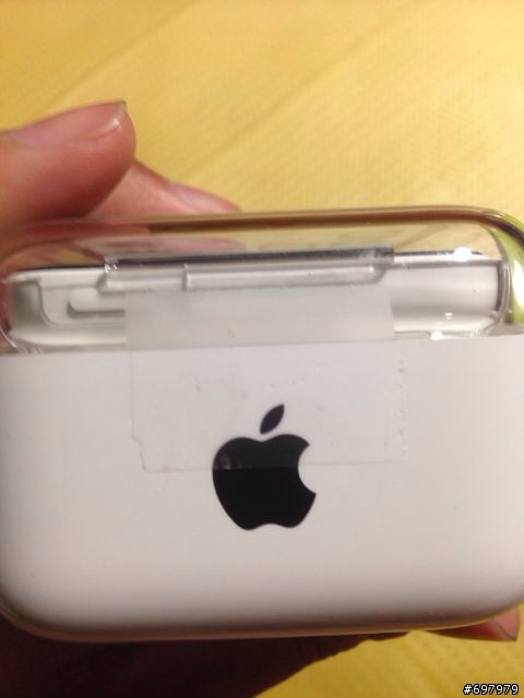 IPHONE 5c這樣包裝正常嗎？