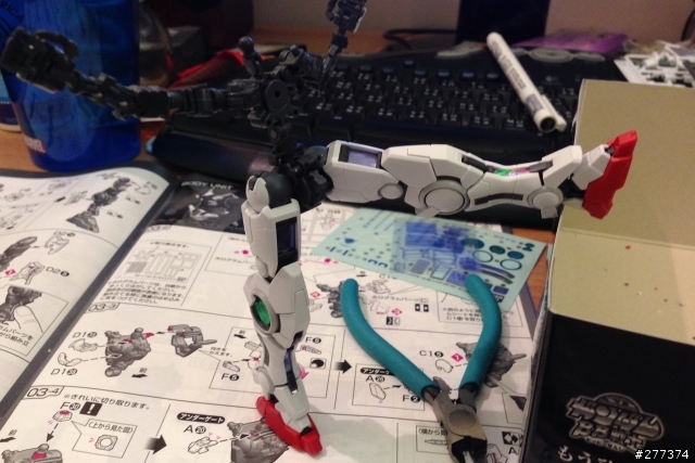 RG Exia & HG GN-ARMS Type-E 圖多