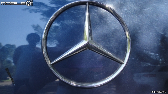 傳奇 Mercedes Benz W126 300SEL [開箱文]