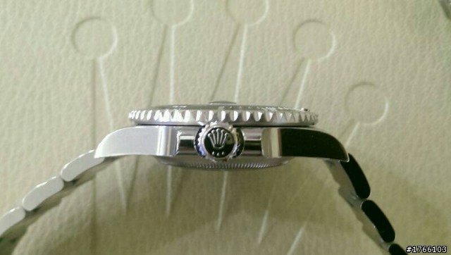 ROLEX 1200米 VS 300米 今晚你要哪一隻