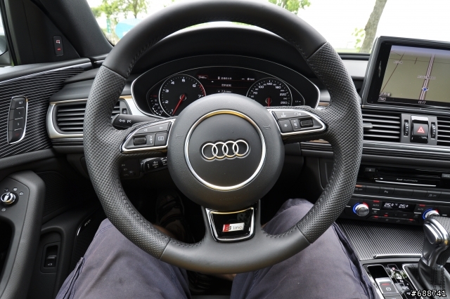 [開箱]A6 Avant 2.0T S-Line 內外套件