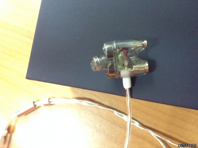 [開箱]天天動聽TTPOD T1改版(T1-E)T1-Enhanced雙動圈納米振膜入耳耳機