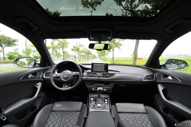[開箱]A6 Avant 2.0T S-Line 內外套件