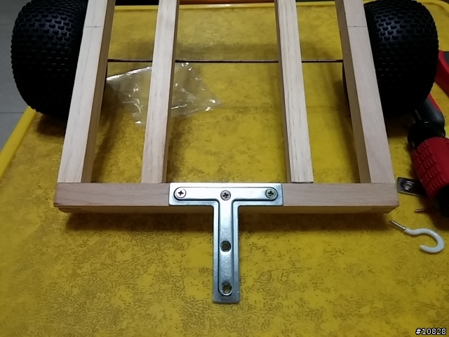 1/10 遙控大腳的拖車 DIY ~