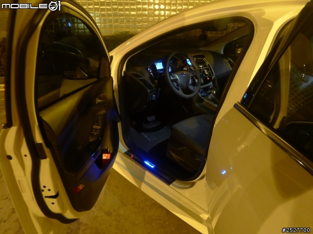 FOCUS  8W  開箱
