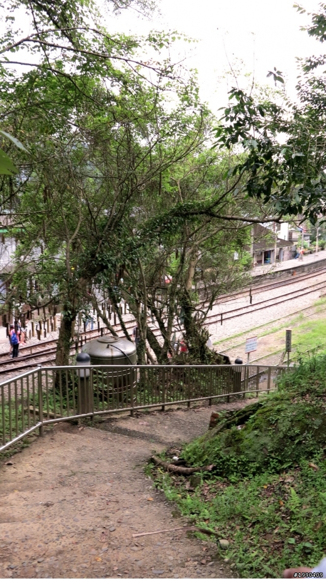 重溫老街夢─平溪、十分、菁桐鐵道之旅※附停車建議《和叮寧小黑蚊防蚊液去旅行》