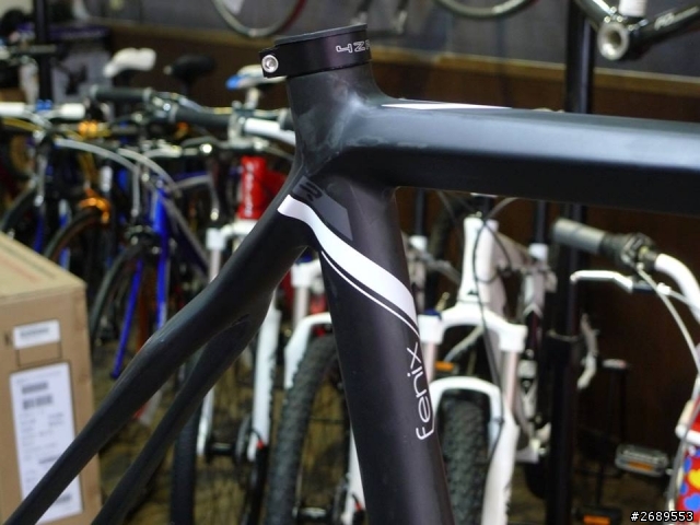 2015 新款Ridley fenix鳳凰號車架 消光黑 大家建議配色阿~~