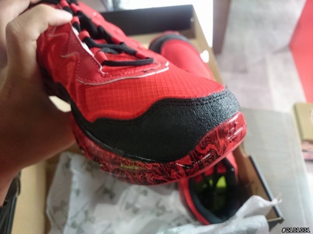 Under Armour Spine Rebel Storm開箱