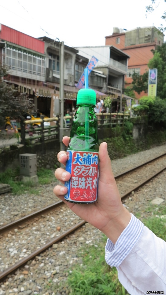 重溫老街夢─平溪、十分、菁桐鐵道之旅※附停車建議《和叮寧小黑蚊防蚊液去旅行》
