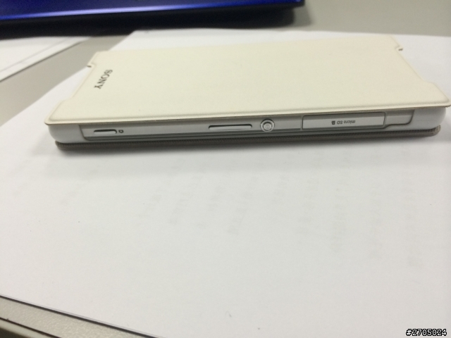 Sony Z2(白)簡易開箱文與五倍衝擊吸收-犀牛盾(Rhino Shield)