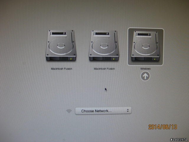 分割 SSD 為兩個磁碟分割,將其中一個磁碟分割與 HD 組成 Fusion Drive 後安裝 OS X,  另一個磁碟分割安裝 Windows