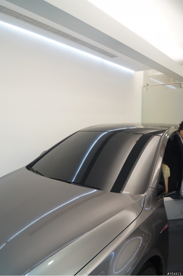 [女王熱血通勤車]Golf 7 GTI萊姆灰