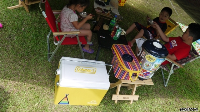 跟著彩虹一起下廚吧@偶們在驛品香露營區